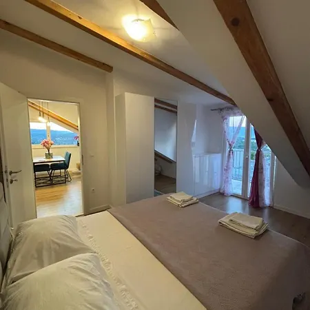 Tijana * Jelsa (Hvar)